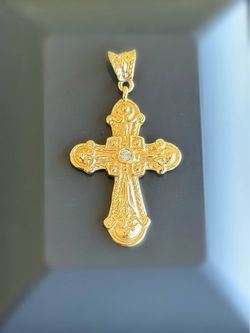 14k Solid Yellow Gold 0.11CT Natural Diamond Cross Charm Pendant