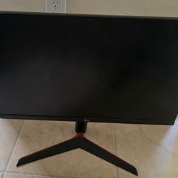 LG Ultra gear 27" good condition gaming monitor