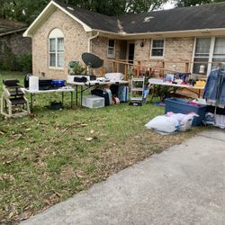 Yard Sale 