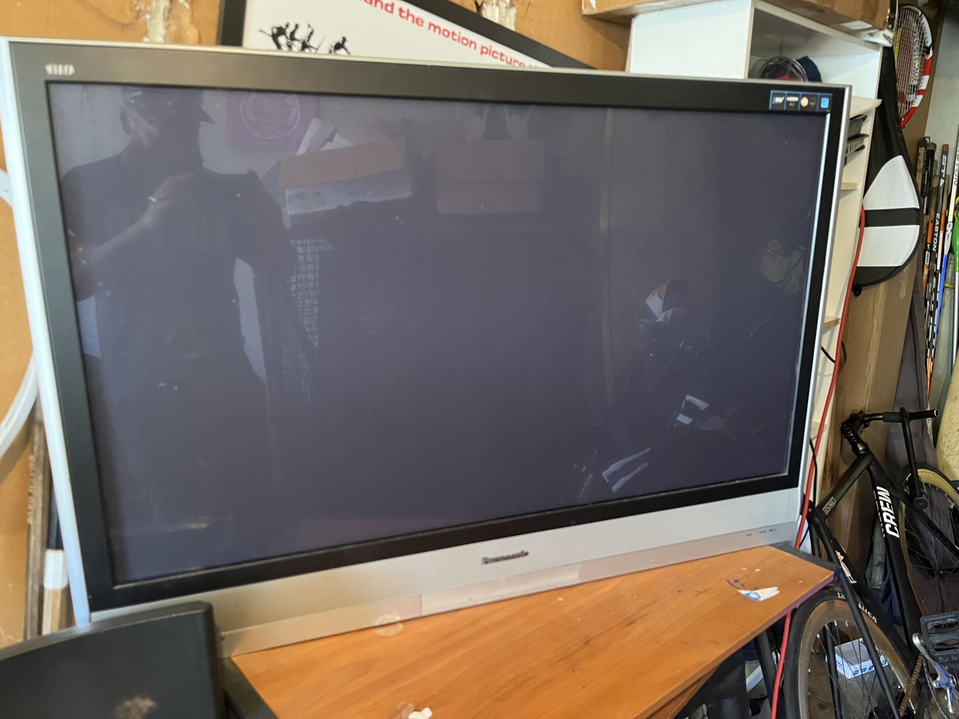 48 Inch Panasonic Flat Screen tv