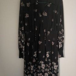 Misses dress large- P/U North Everett 