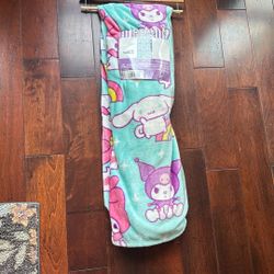 Hello Kitty Blanket