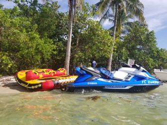 Jet ski deliver yacht dock