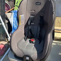 Child Car Seat Made On 1/14 /2020