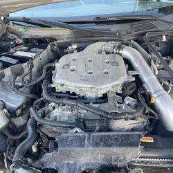 Infiniti G35 2006 Parts/open To Offers