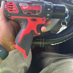 Milwaukee Drill Driver 