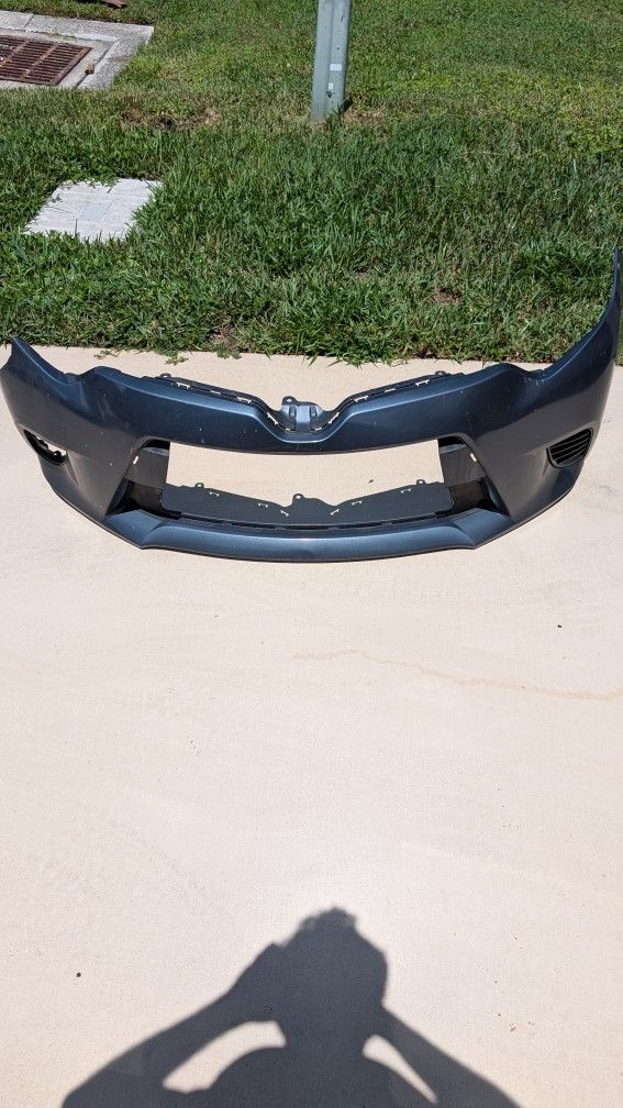 Toyota Corolla Bumper 11th Gen (2014-2016)
