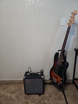 Squier Affinity Series Precision Bass With Amp Rumble 15