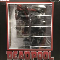 Marvel Deadpool PVC Diorama
