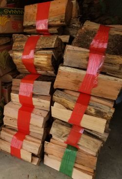 🔥🔥🔥Bundles of dry-seasoned firewood (⛟ask about delivery⛟)🔥🔥🔥