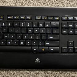 Logitech K 800  Keyboard 