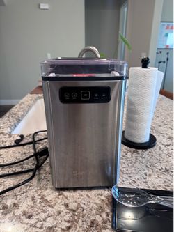 ICE MACHINE