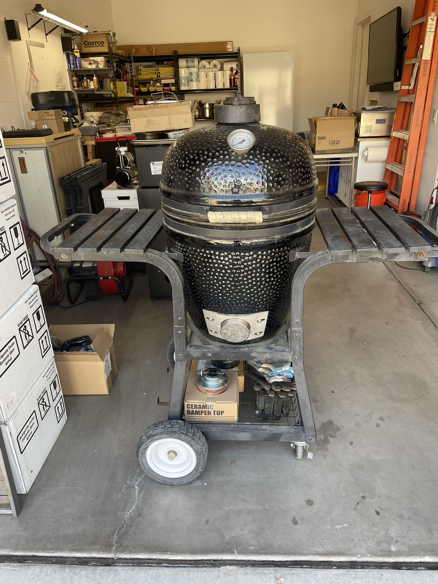 Kamado Joe BBQ Grill