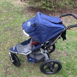 B.O.B Jogger Stroller Revolution 