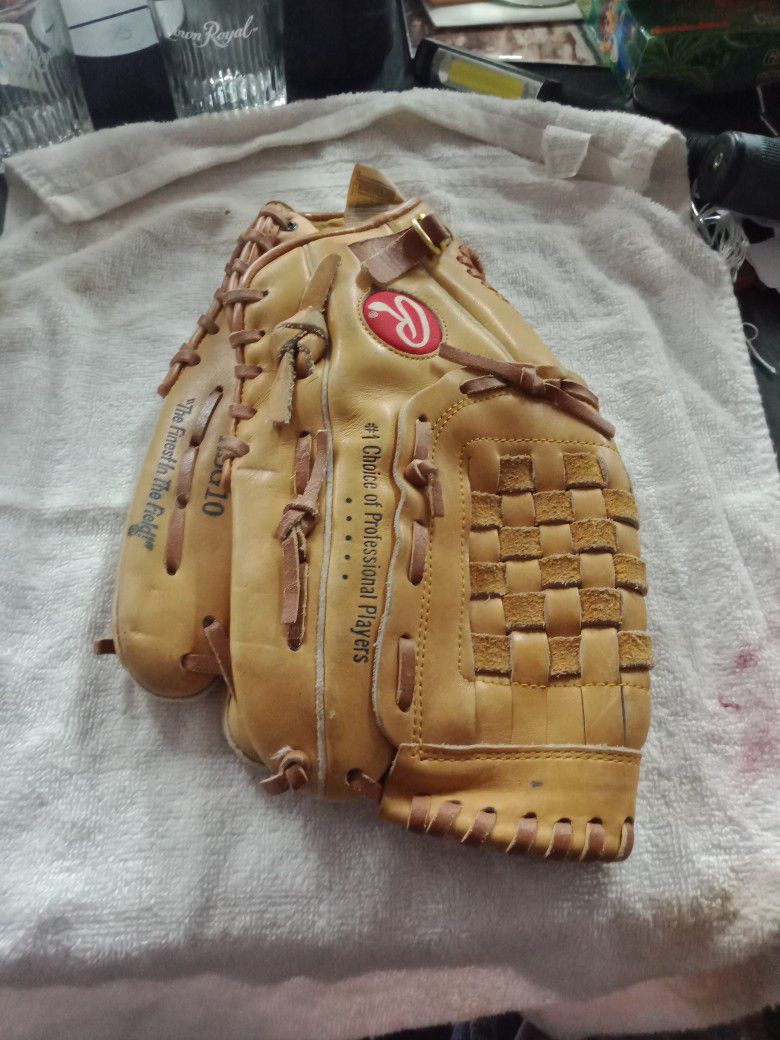 Rawlings RBG 10 Baseball Glove 