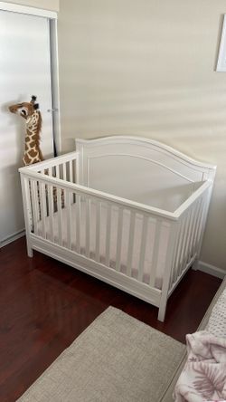 Crib/toddler bed