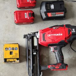 CRAFTSMAN 20V  2-1/2-in 16 Gauge + Battery 