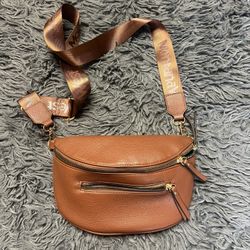 Montana West Fanny Pack/crossbody