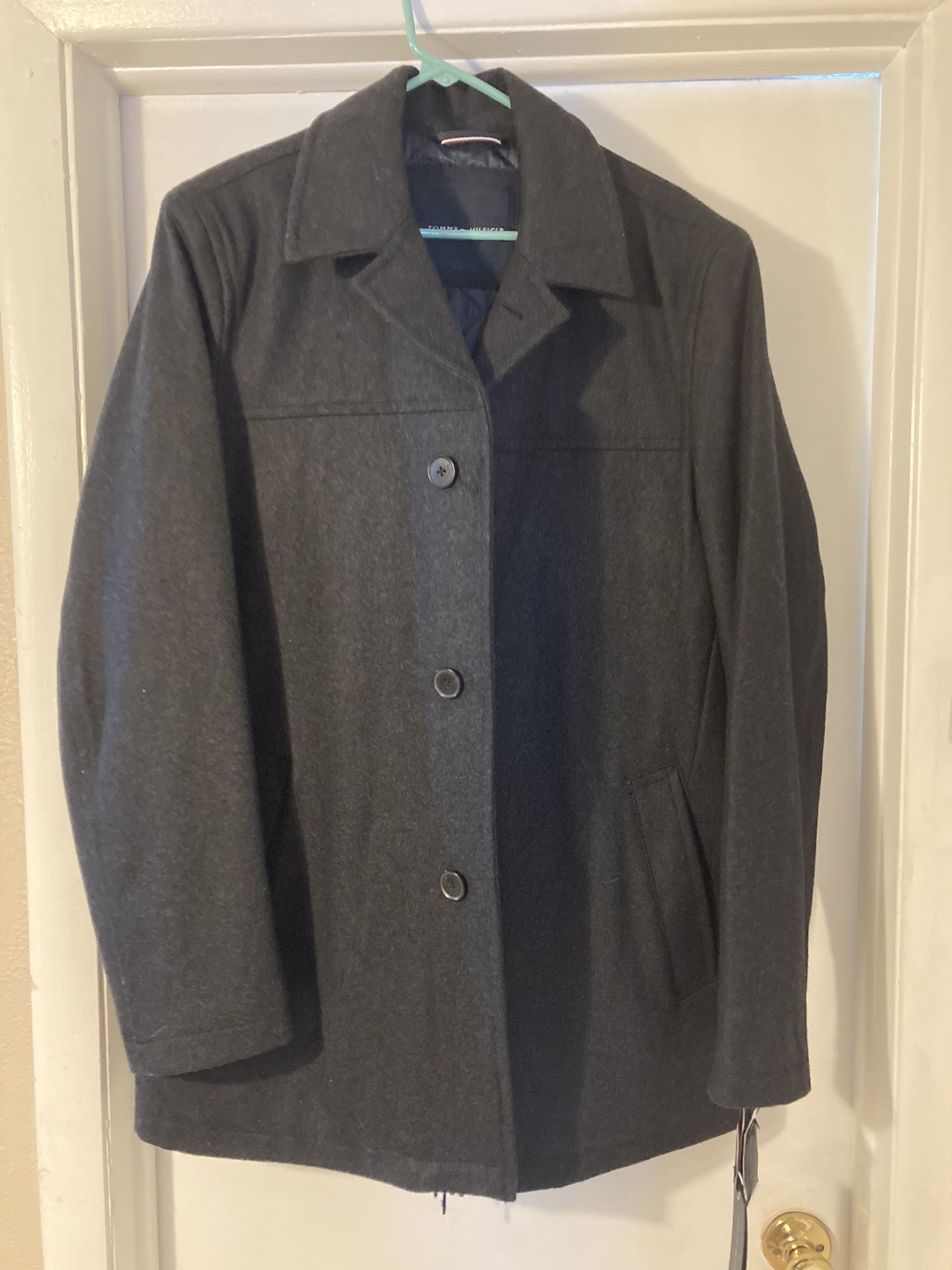 New Tommy Hilfiger Men’s Coat With It’s Original Scarf