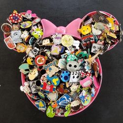 50 DISNEY PINS LOT ASSORTED RANDOM