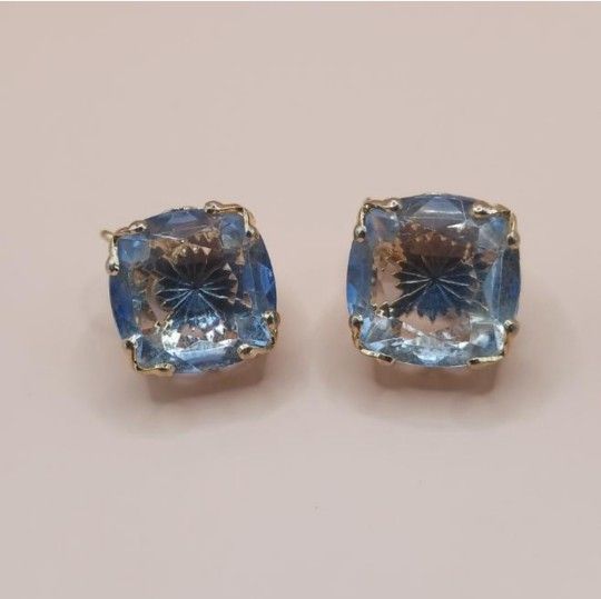 Vintage Emmons Clip on Earrings
glass , goldtone
