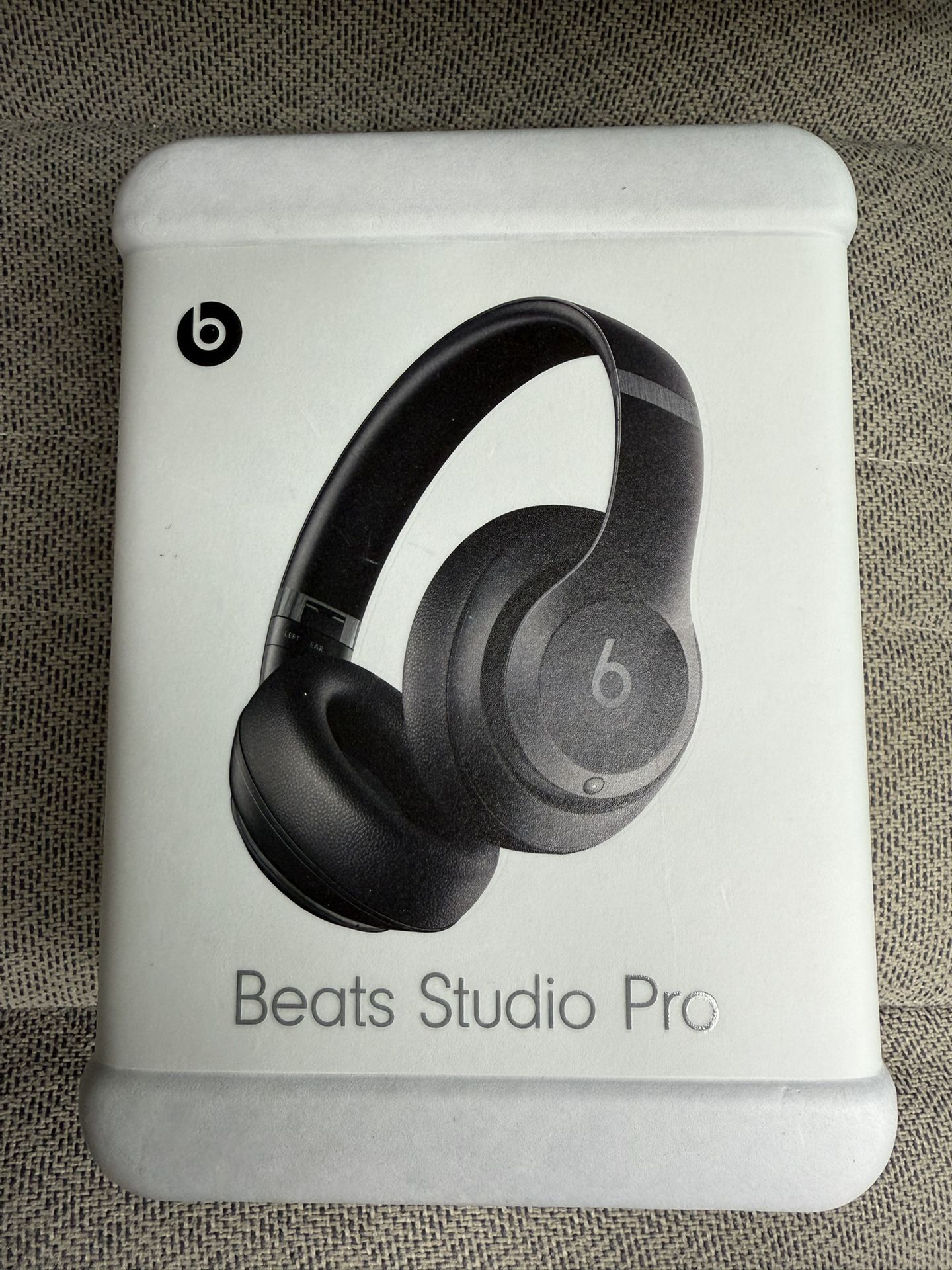 Beats Studio Pro