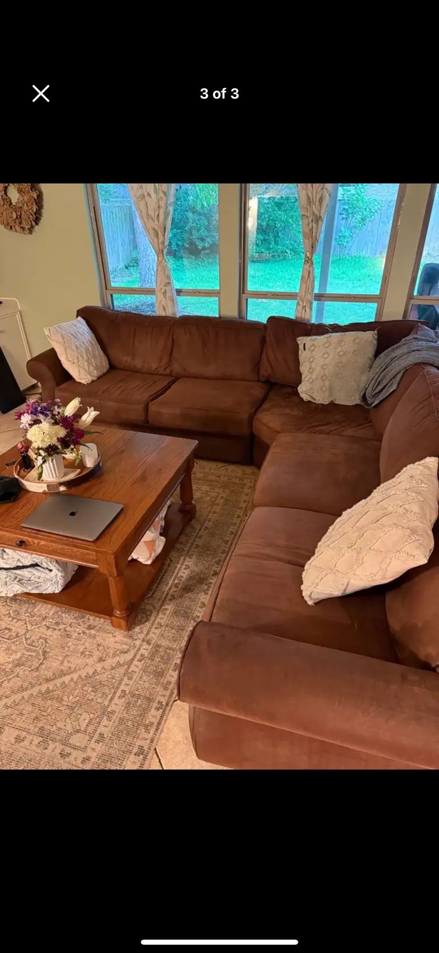 Broyhill Leather Sectional Sofa (LOCAL DELIVERY ONLY