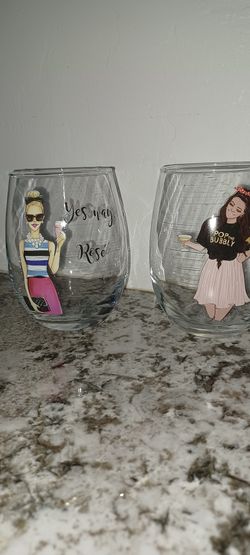 Wine Glasses With Plates
