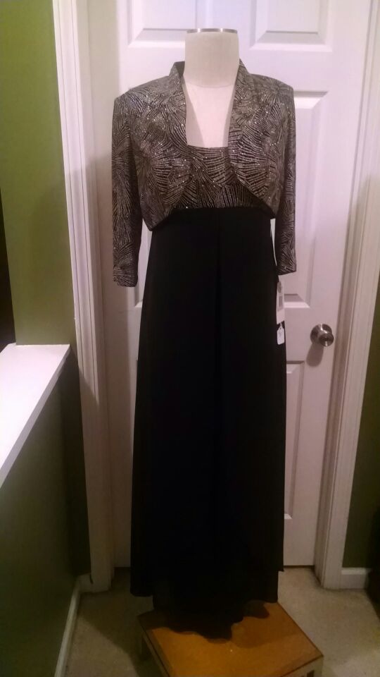 Holiday gown/ mother of the bride