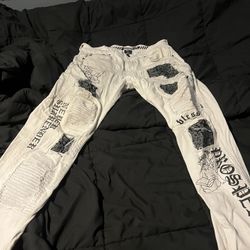 Ripped Jeans
