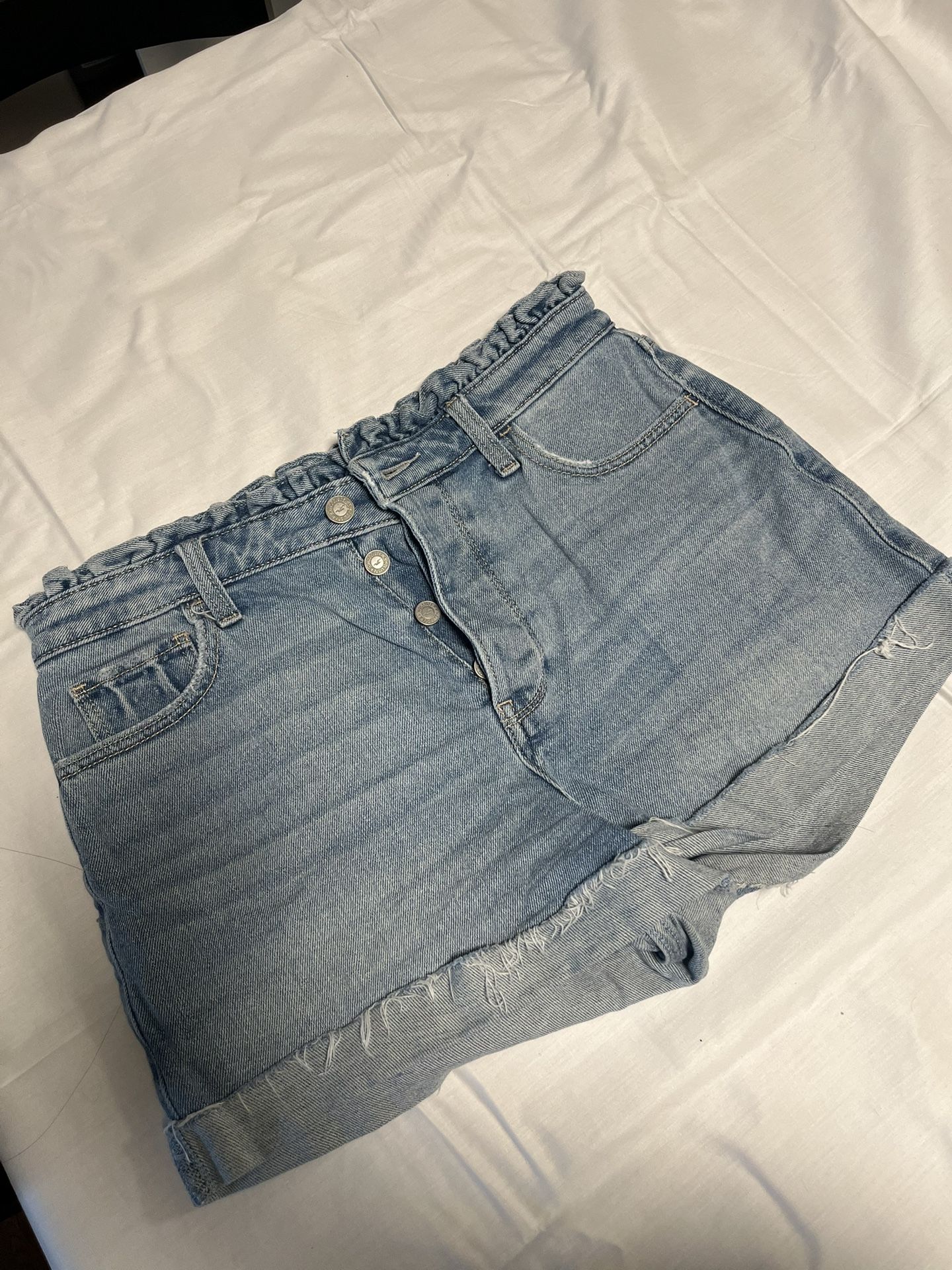 Light Washed Holister Denim Shorts