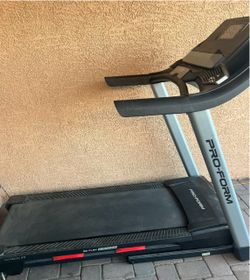 Treadmill/pro form carbon t7 isoflex cushioning
