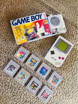 1989 GAMEBOY Original + 8 games bundle lot