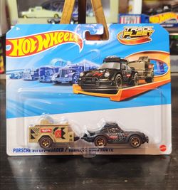 Hot Wheels Track Fleet Porsche 911 Off-Roader (First Edition Re-color)