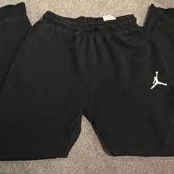 Nike Air Jordan Fleece Boys Joggers Pants Size L 12-13 Years Black