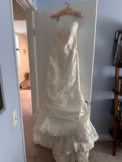Unworn Wedding Dress 100% Silk