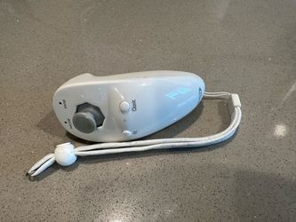 Wii Nunchuk Controller White