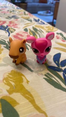 Littlest Pet Shop - Capybara G7 #143 and Deer G7 #236