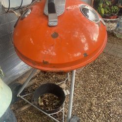 Asador De Carbon La Doy Con Una Bolsa Grande