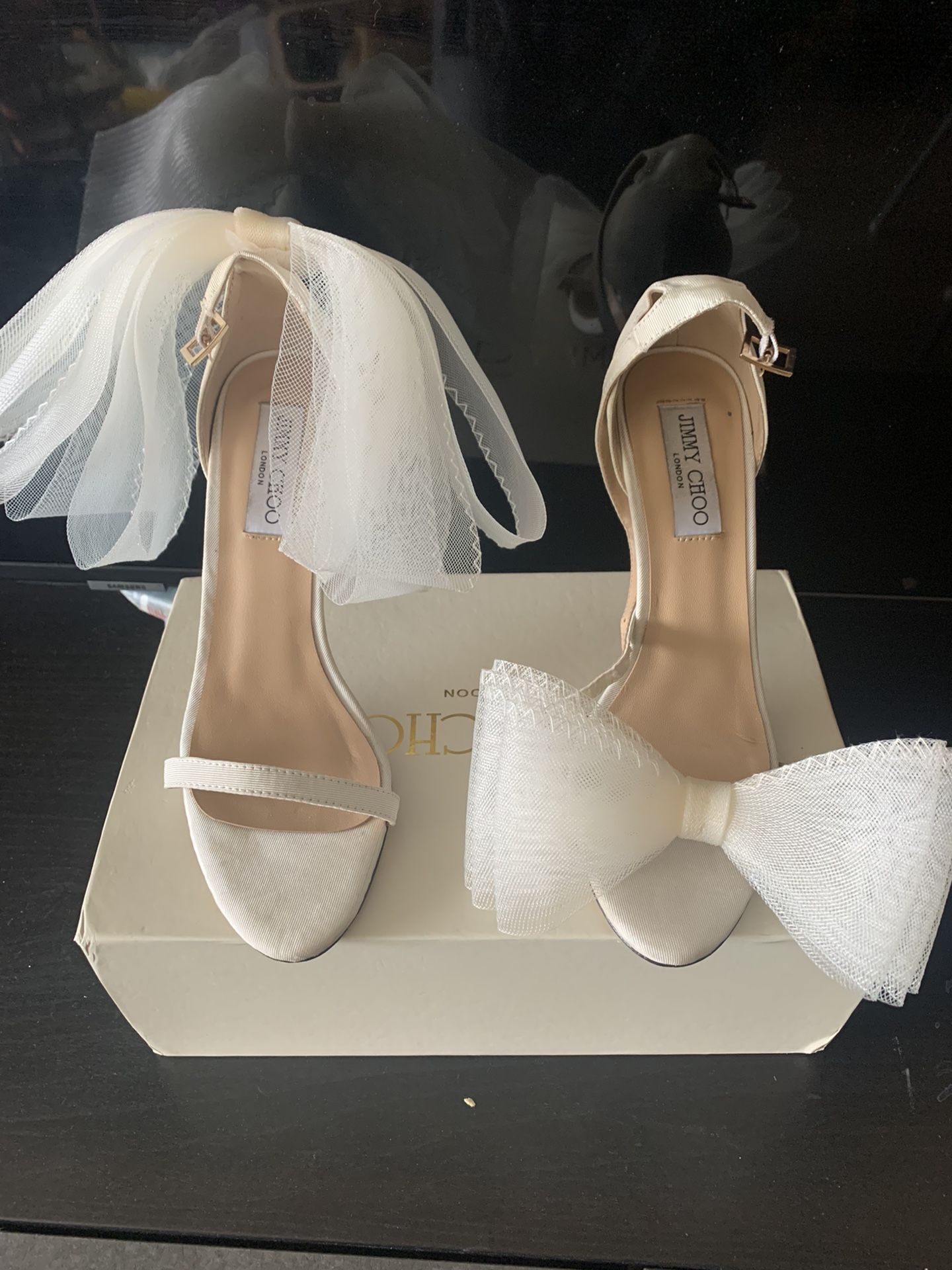 Jimmy Choo Aveline 100