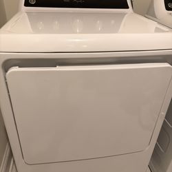 GE 7.2-cu ft Vented Electric Dryer ( White )
