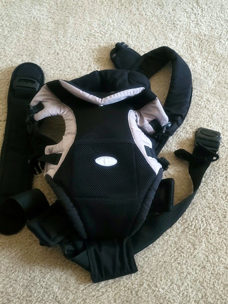 Infantino Baby Carrier 