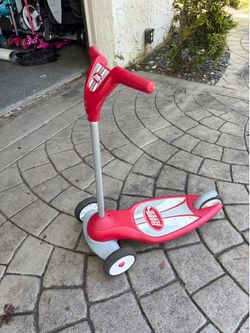 Radio Flyer Scooter