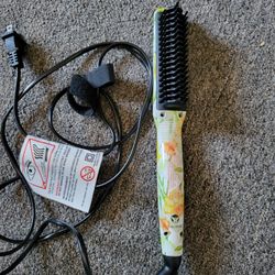 Straightener Brush