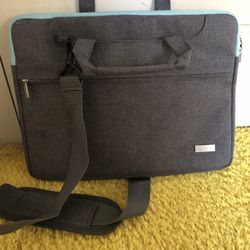 15” Laptop Shoulder Bag