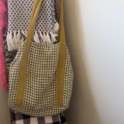 Green Gingham Pattern Tote Bag