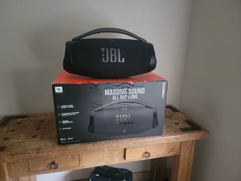 Boombox3