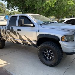 2005 Dodge Ram