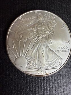 2010 American Silver Eagle, 1oz .999 Silver
