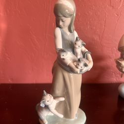 Lladro Following Her Cats 